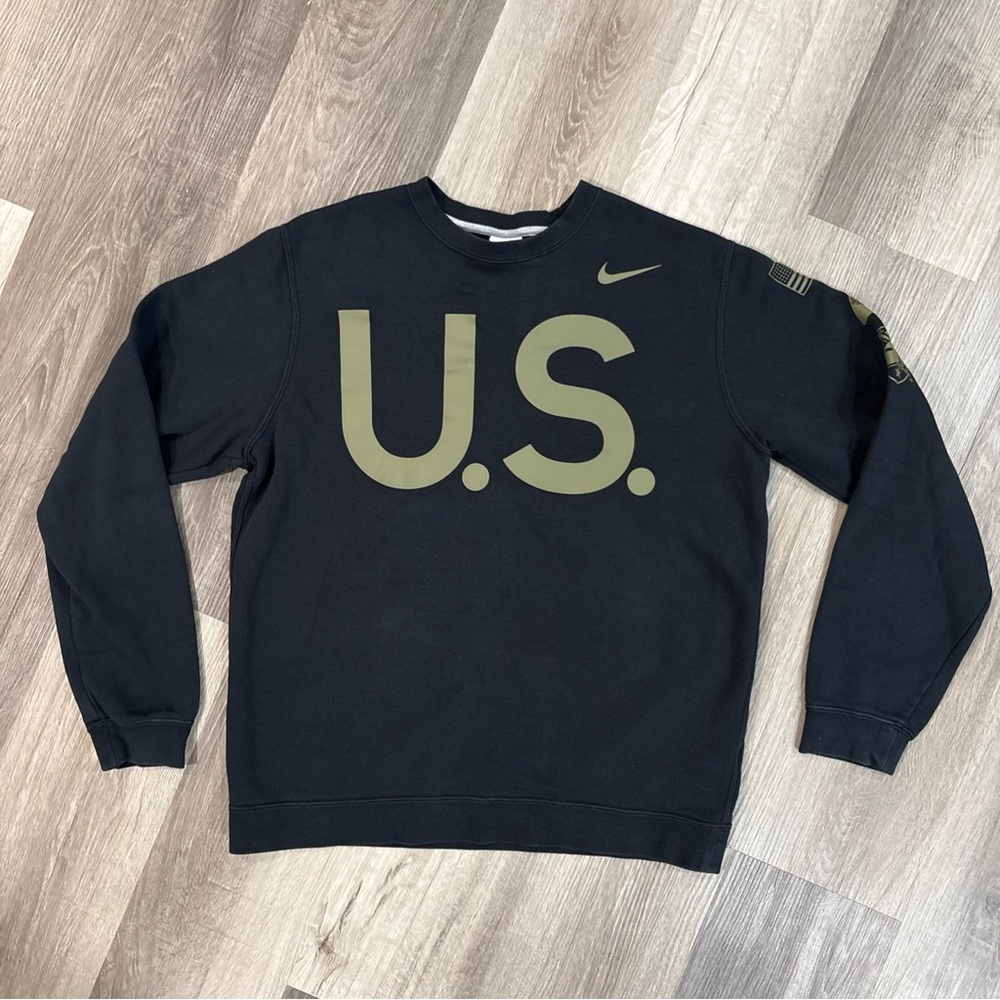 Nike U.S. Army Black Knights Sweatshirt Men MED Old Ironsides USA Military Crew